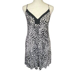 Tart Intimates women's medium black and white animal print sleepwear chemise